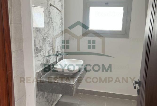 76243328 - Property Image 3