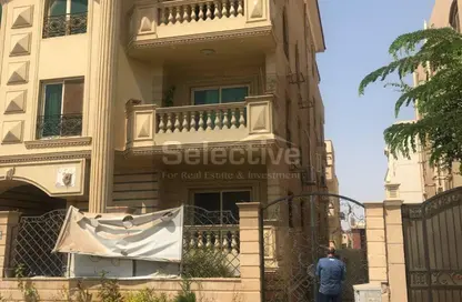 Duplex - 3 Bedrooms - 3 Bathrooms for sale in Al Narges 3 - Al Narges - New Cairo City - Cairo