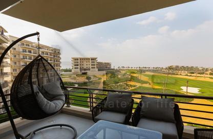 Apartment - 2 Bedrooms - 2 Bathrooms for sale in The Fourteen Golf Residences - Uptown Cairo - Mokattam - Cairo