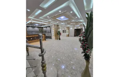 دوبلكس - 5 غرف نوم - 4 حمامات للبيع في البوابة الرابعة - مينا - حدائق الاهرام - الجيزة