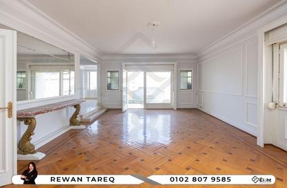 Apartment - 3 Bedrooms - 2 Bathrooms for sale in Abou Quer Road - Roushdy - Hay Sharq - Alexandria