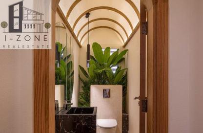 Villa - 5 Bedrooms - 7 Bathrooms for sale in Mivida - 5th Settlement Compounds - The 5th Settlement - New Cairo City - Cairo