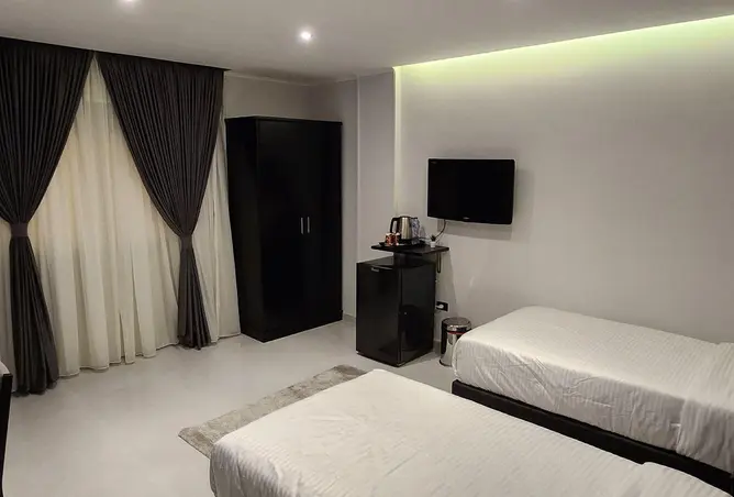 61925683 - Property Image 3