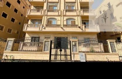Apartment - 3 - 2 for sale in Al Gezira St. - South Investors Area - New Cairo City - Cairo