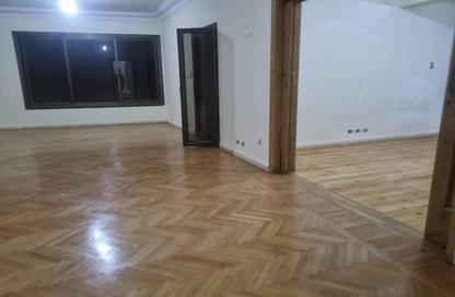 Apartment - 4 Bedrooms - 2 Bathrooms for rent in Nehro St. - Roxy - Heliopolis - Masr El Gedida - Cairo
