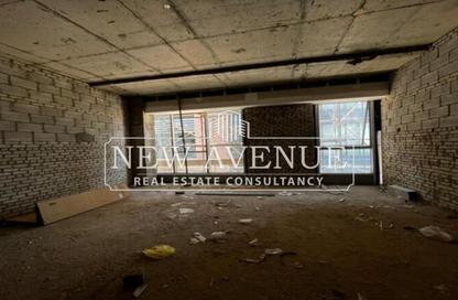 Office Space - Studio - 1 Bathroom for sale in Three Sixty - 5th Settlement Compounds - The 5th Settlement - New Cairo City - Cairo