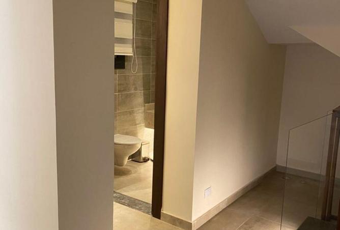 76787763 - Property Image 2