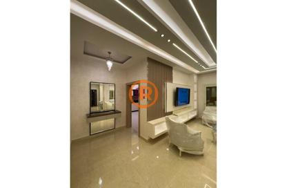 Villa - 5 Bedrooms - 5 Bathrooms for sale in Golden Gates - Al Hadaba Al Wosta - Mokattam - Cairo