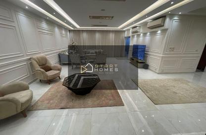 Villa - 4 Bedrooms - 5 Bathrooms for rent in Madinaty - Cairo