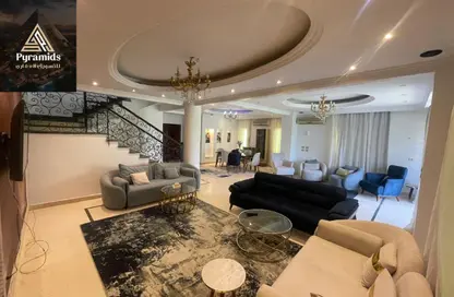 Villa - 5 Bedrooms - 4 Bathrooms for rent in Dream Land - Al Wahat Road - 6 October City - Giza