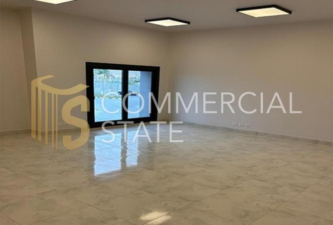 65924296 - Property Main Image