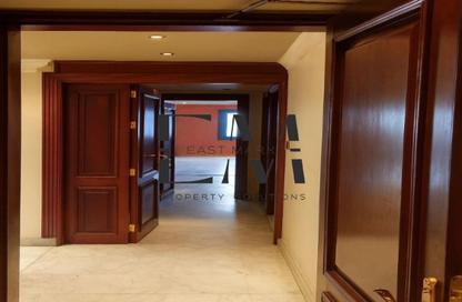 Apartment - 6 Bedrooms - 6 Bathrooms for sale in Cornish El Nile St. - Maadi - Hay El Maadi - Cairo