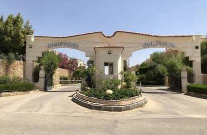 منزل مزدوج - 4 غرف نوم - 4 حمامات للبيع في هاي تاون - الحي الخامس - مدينة الشروق - القاهرة