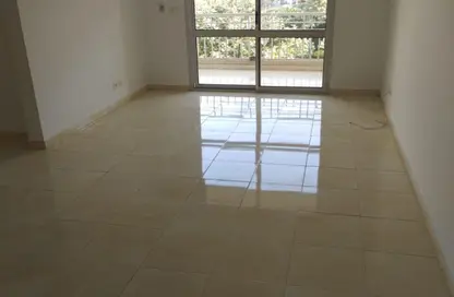 Apartment - 2 Bedrooms - 2 Bathrooms for rent in Madinaty - Cairo
