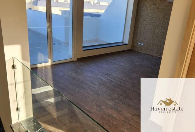 57987986 - Property Image 2