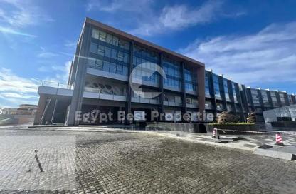 Shop - Studio - 1 Bathroom for sale in Three Sixty - 5th Settlement Compounds - The 5th Settlement - New Cairo City - Cairo