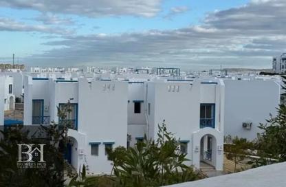 Chalet - 3 Bedrooms - 2 Bathrooms for sale in Mountain View - Ras Al Hekma - North Coast