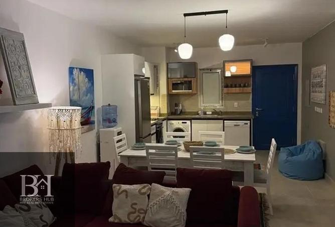 82094600 - Property Image 3