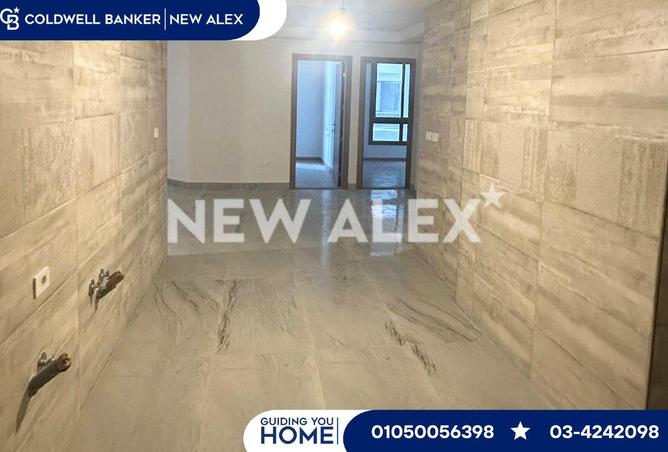 8611517 - Property Image 3