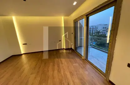 Apartment - 3 Bedrooms - 3 Bathrooms for rent in Galleria Moon Valley - South Investors Area - New Cairo City - Cairo