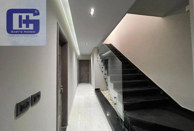 8665216 - Property Image 2