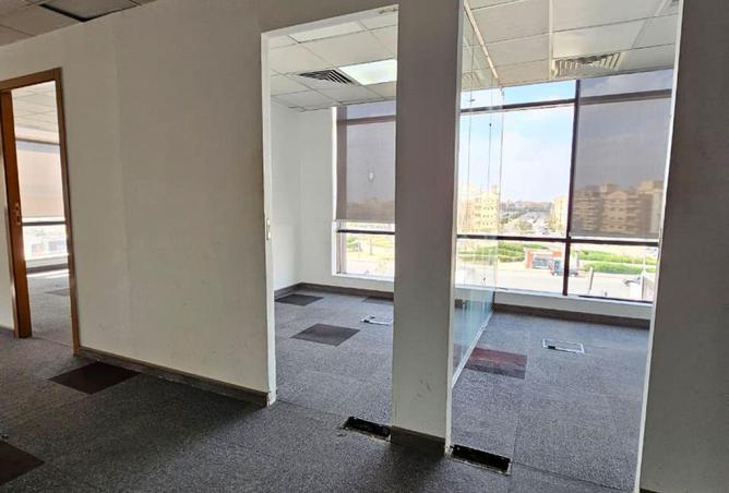 100927003 - Property Image 3