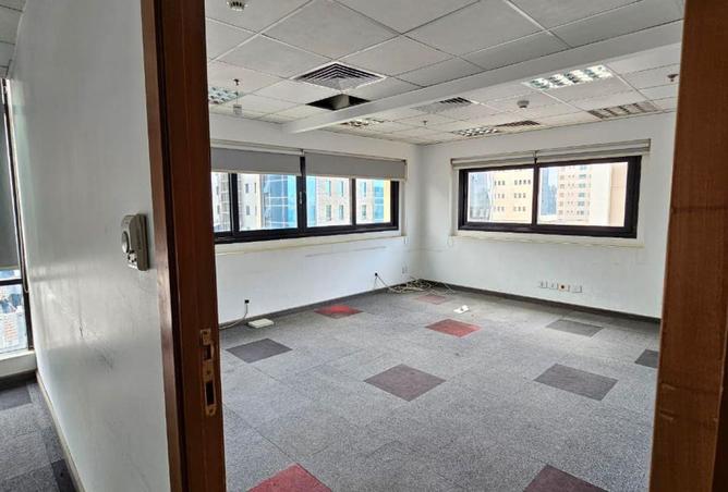 100927003 - Property Image 2