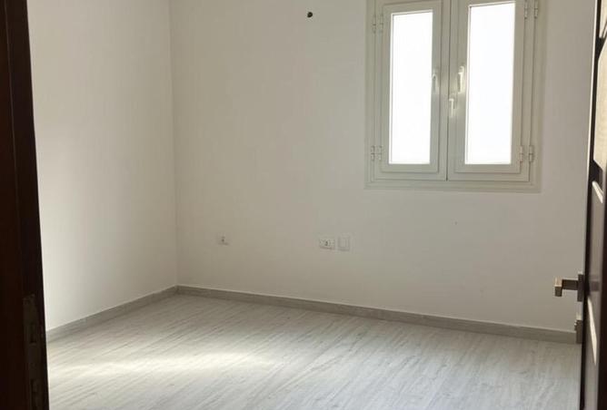 99396045 - صورة العقار 3
