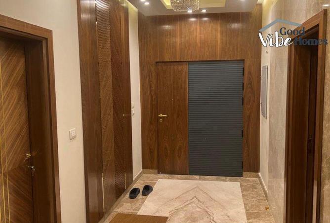 57745690 - Property Image 2