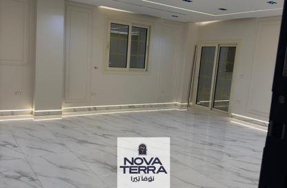 Apartment - 3 Bedrooms - 3 Bathrooms for rent in 9th District - Sheikh Zayed City - Giza