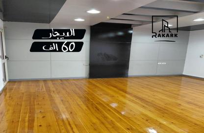 Office Space - Studio - 3 Bathrooms for rent in Ismailia Desert Road - El Nozha El Gadida - El Nozha - Cairo
