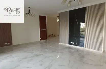 شقة - 3 غرف نوم - 3 حمامات للايجار في ذا كورت ياردز - كمبوندات الشيخ زايد - الشيخ زايد - الجيزة