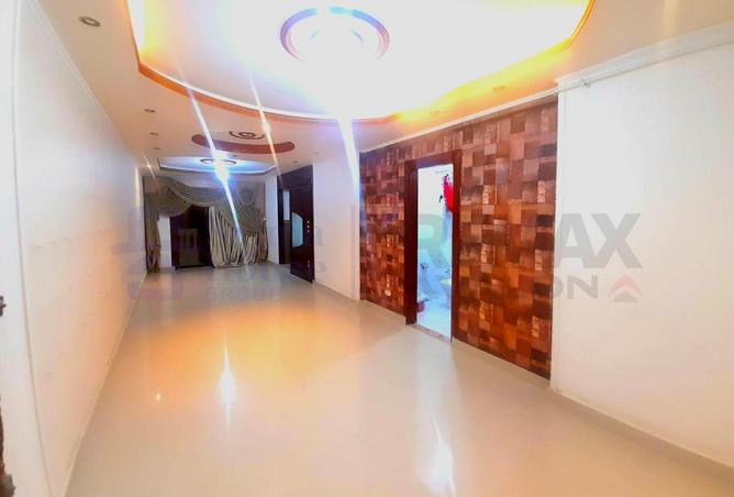 77053342 - Property Main Image