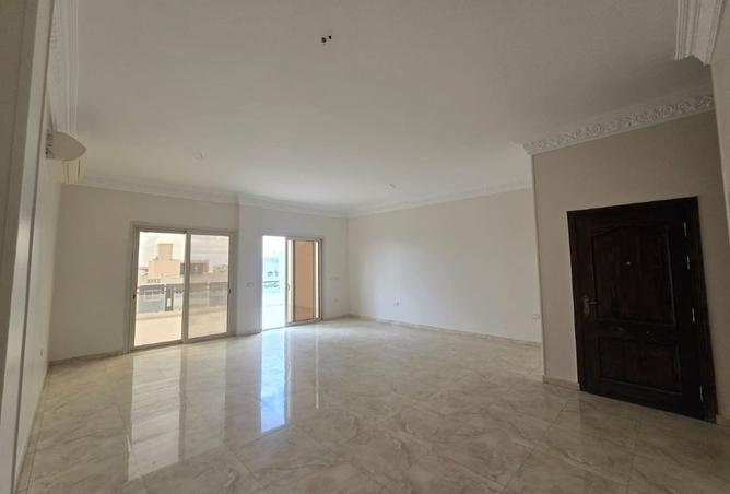 8404189 - Property Main Image