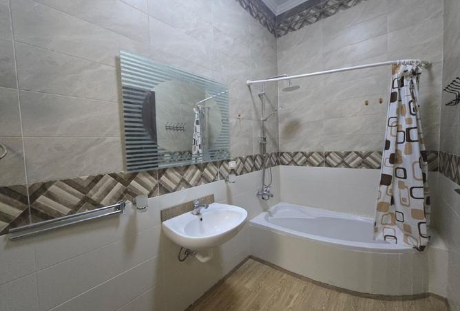 8404189 - Property Image 3