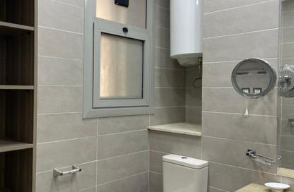 Apartment - 2 Bedrooms - 2 Bathrooms for rent in Palm Hills Village Gate - South Investors Area - New Cairo City - Cairo
