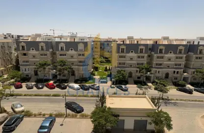 Apartment - 2 Bedrooms - 2 Bathrooms for sale in Park Corner - Hyde Park - New Cairo City - Cairo
