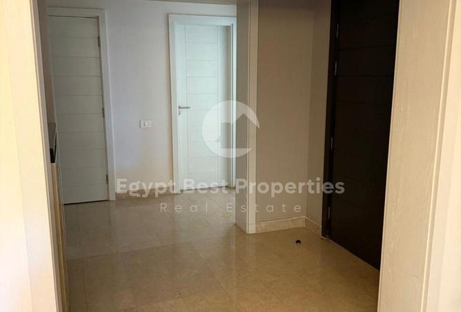 54242605 - صورة العقار 2