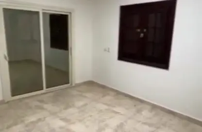 شقة - 3 غرف نوم - 1 حمام للايجار في شارع الجزيرة - المستثمرين الجنوبية - مدينة القاهرة الجديدة - القاهرة