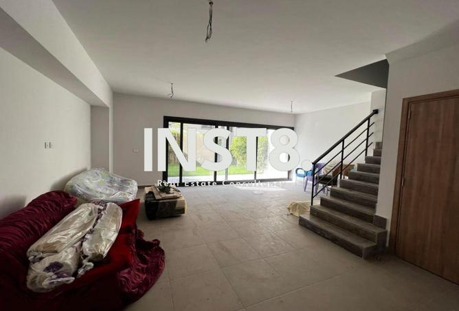 98827400 - Property Main Image