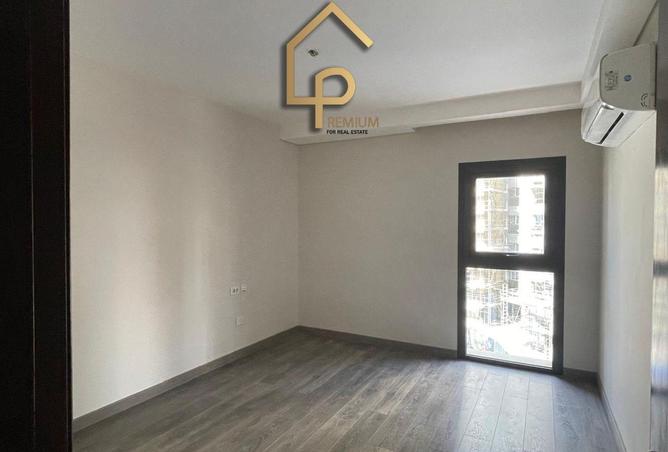 8586850 - Property Image 2