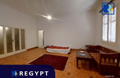 Apartment - 2 Bedrooms - 2 Bathrooms for rent in Hassan Assem St. - Zamalek - Cairo Apartment - 2 Bedrooms - 2 Bathrooms for rent in Hassan Assem St. - Zamalek - Cairo