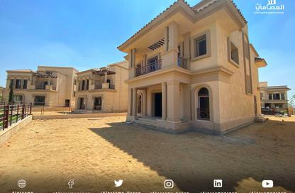 Villa - 5 Bedrooms - 5 Bathrooms for sale in Privado - Madinaty - Cairo