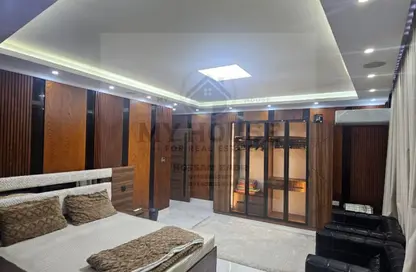 شقة - 3 غرف نوم - 3 حمامات للايجار في وان قطامية - كمبوندات القطامية - القطامية - مدينة القاهرة الجديدة - القاهرة