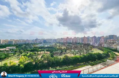 Apartment - 5 Bedrooms - 4 Bathrooms for sale in Omar Lotfy St. - Sporting - Hay Sharq - Alexandria