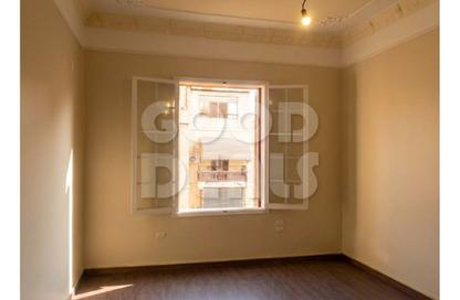 Apartment - 6 Bedrooms - 2 Bathrooms for sale in Haroun Al Rashid St. - Al Gamea Square - Heliopolis - Masr El Gedida - Cairo