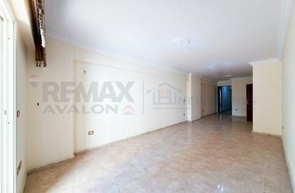 Apartment - 2 Bedrooms - 1 Bathroom for sale in Saba Basha - Hay Sharq - Alexandria