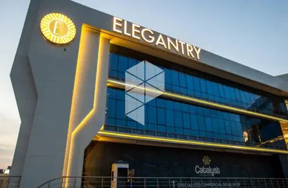 Clinic - 2 Bedrooms - 1 Bathroom for rent in ELEGANTRY - District 1 - The 5th Settlement - New Cairo City - Cairo