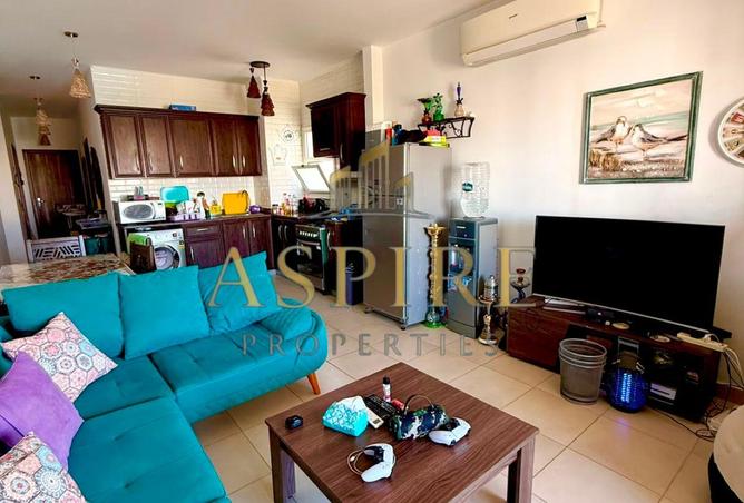 104887341 - Property Image 3