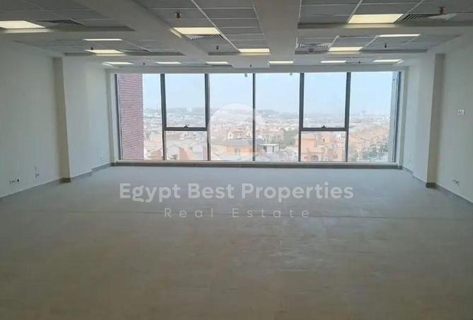 81832854 - Property Image 2